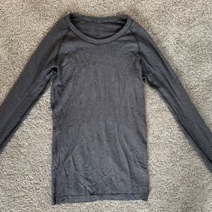 Lululemon striped swiftly tech long sleeve size 2!